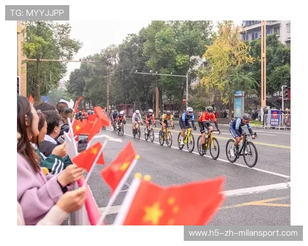 2025中国公路自行车公开赛(眉山彭山站)在四川眉山鸣笛开赛,四川公路车比赛 2025中国公路自行车公开赛(眉山彭山站)在四川眉山鸣笛开赛,四川公路车比赛