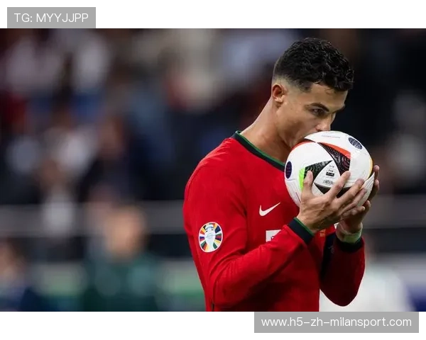 C罗争夺沙特联金靴稳操胜券,传奇之路再启新篇章 C罗争夺沙特联金靴稳操胜券,传奇之路再启新篇章