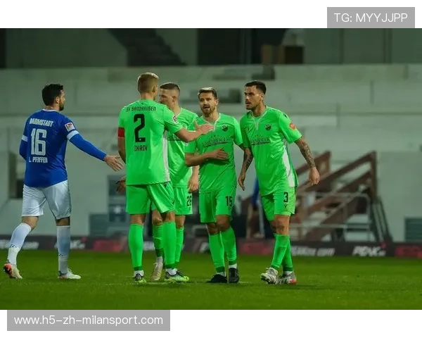 云达不莱梅边路冲击力度骤增形成优势局面