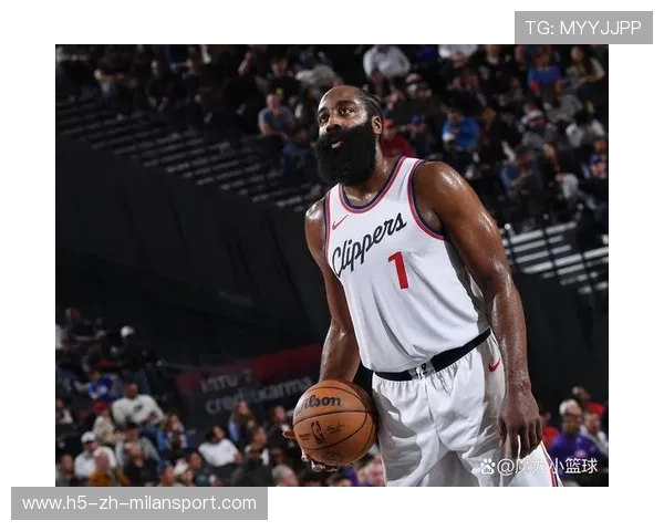 传奇对决：詹姆斯和哈登的巅峰对抗！，詹姆斯跟哈登