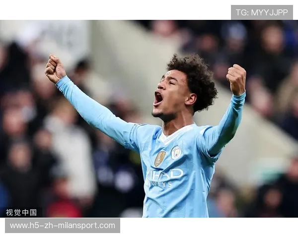 德布劳内脚后跟一传哈兰德冲顶建功