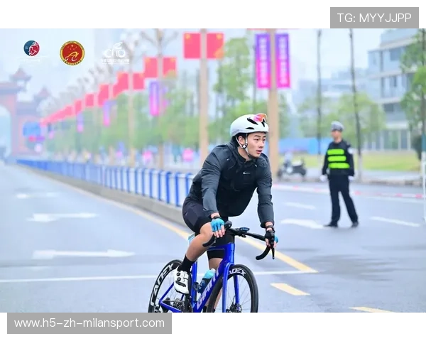 2025中国公路自行车公开赛(眉山彭山站)在四川眉山鸣笛开赛,四川公路车比赛 2025中国公路自行车公开赛(眉山彭山站)在四川眉山鸣笛开赛,四川公路车比赛