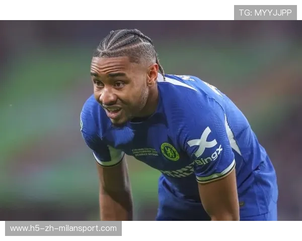 切尔西恩昆库定位球配合训练呈现新套路